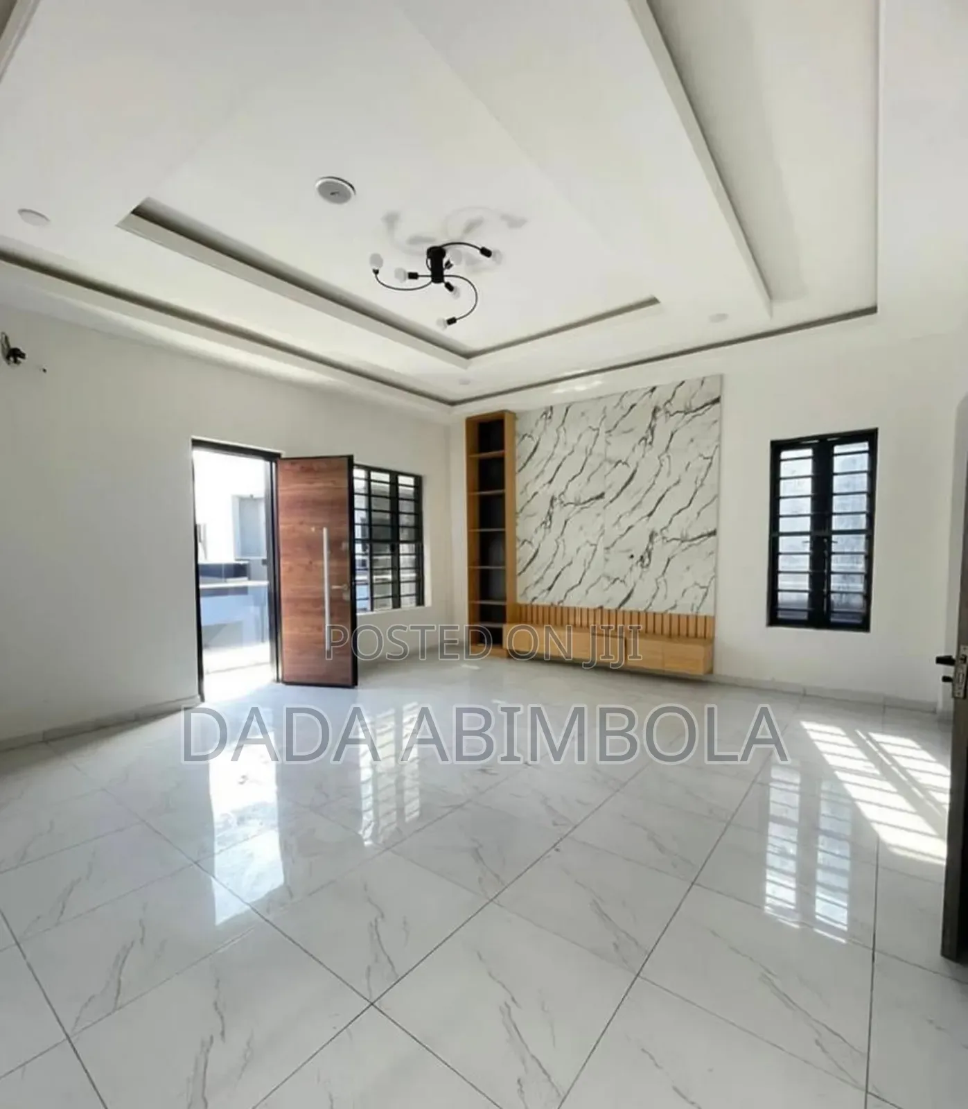5bdrm Duplex in Ikate for sale