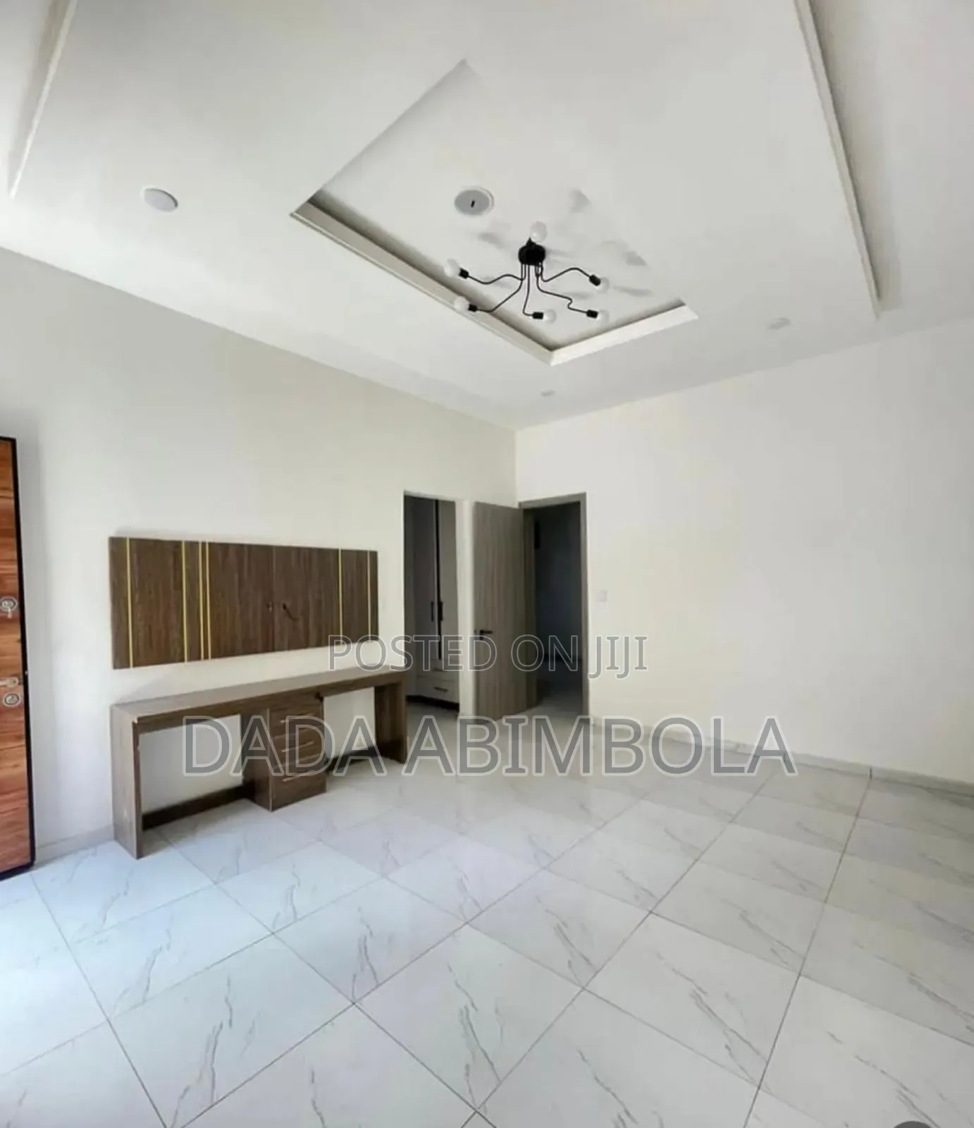 5bdrm Duplex in Ikate for sale