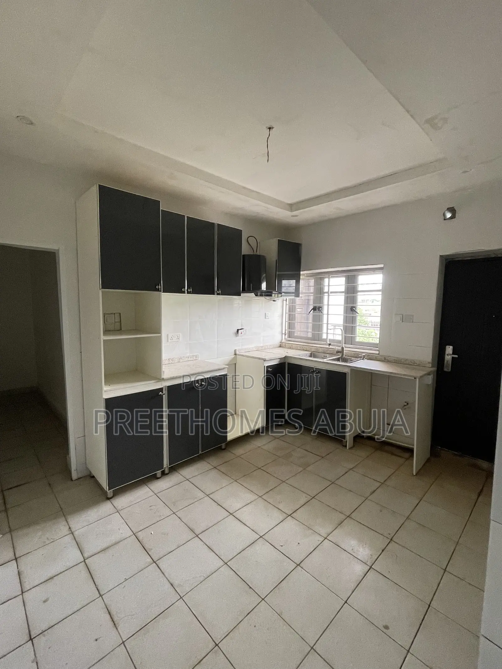 3bdrm Apartment in Near Coza Church, Guzape District for rent
