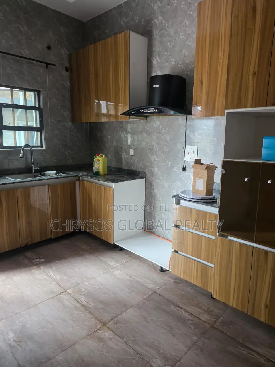 3bdrm Duplex in Carlton Gate Estate, for rent