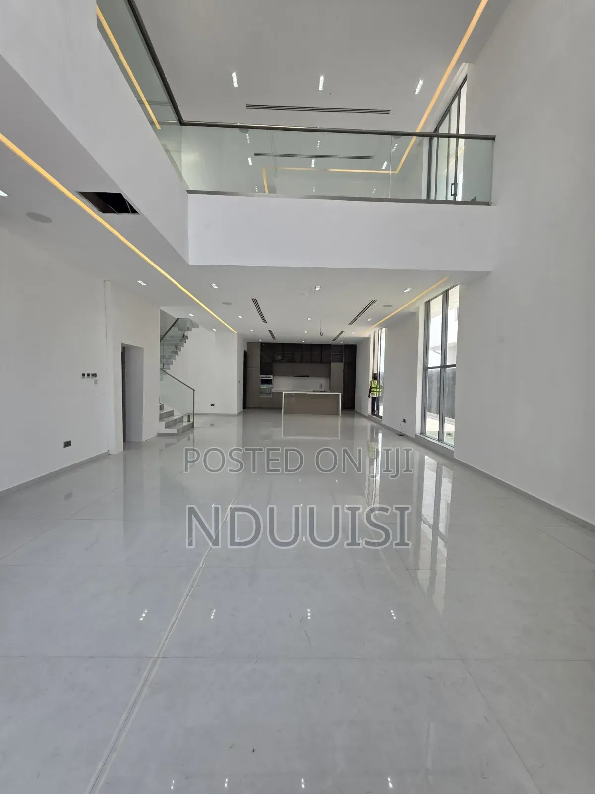 5bdrm Duplex in Parkview Estate for sale