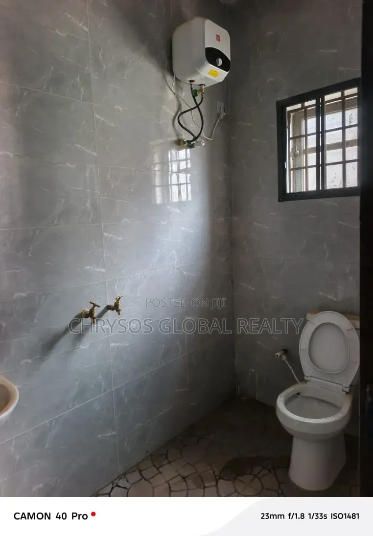 4bdrm Duplex in Okebadan Estate for rent