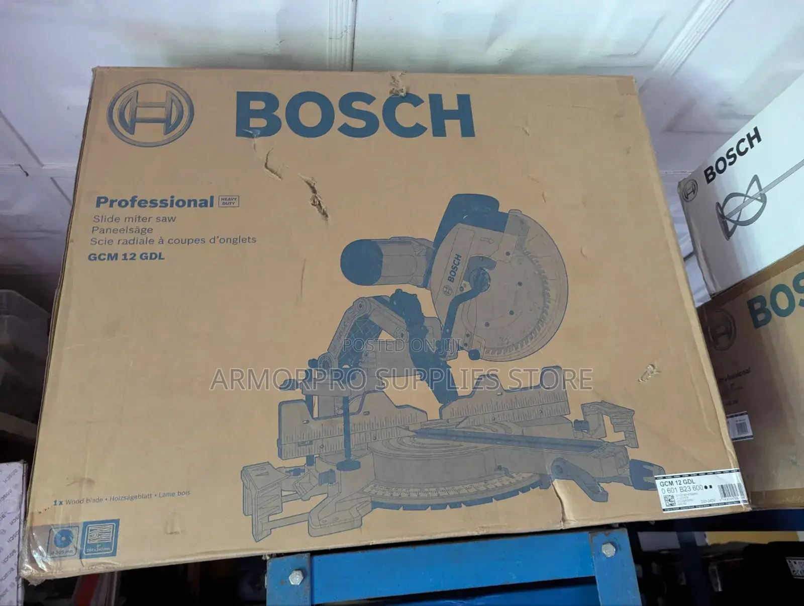 Bosch GCM 12 GDL Professional Miter Saw