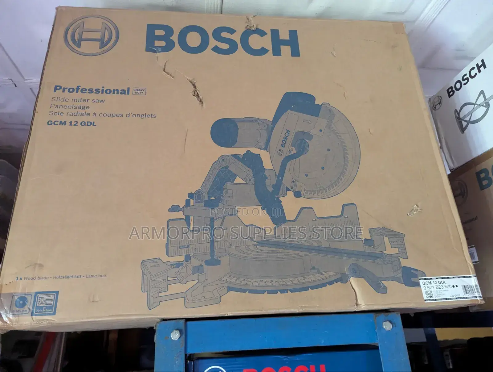 Bosch GCM 12 GDL Professional Miter Saw