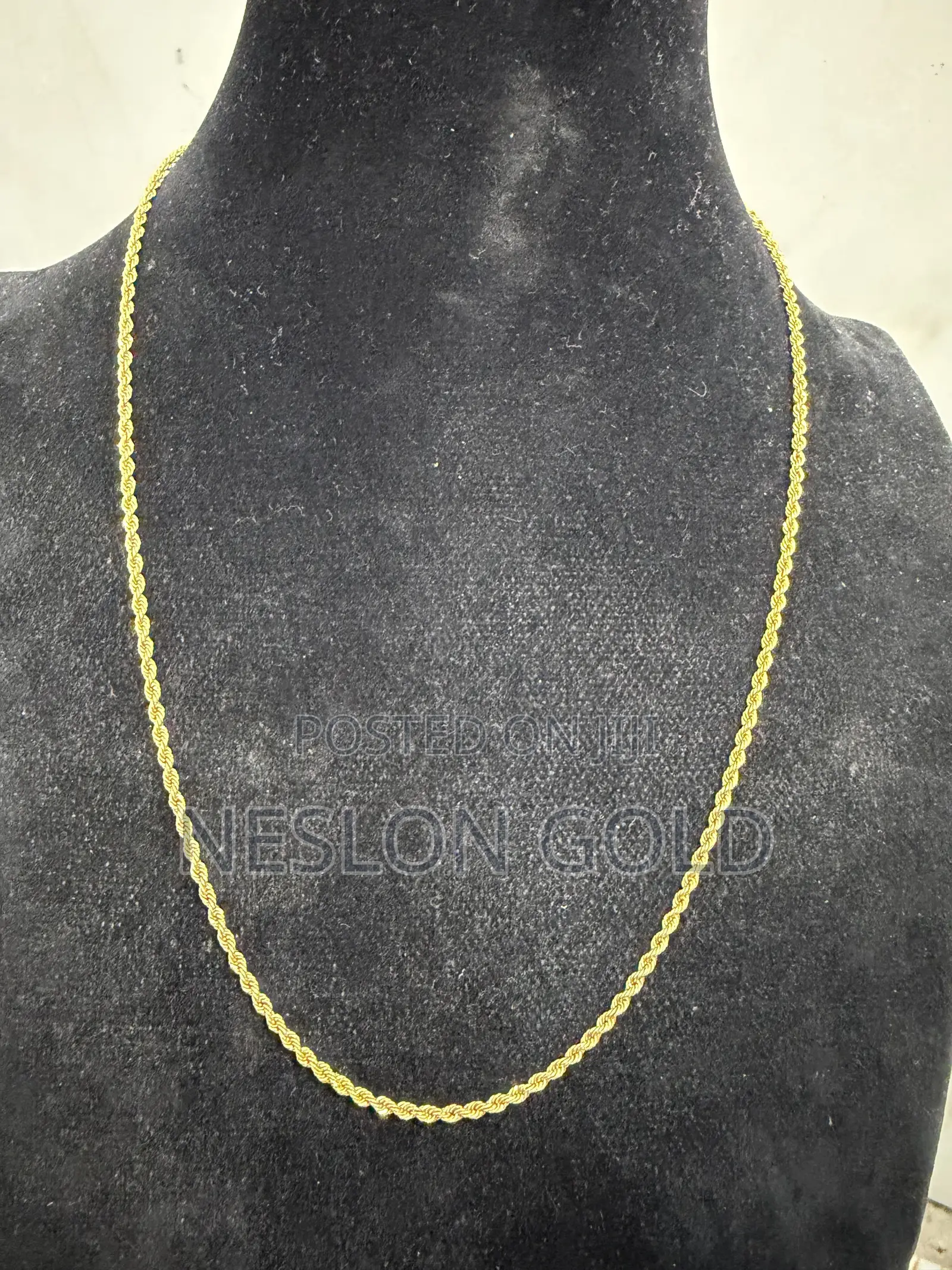Italy 750 Tested 18karat Gold Necklace Diamond Cut Design