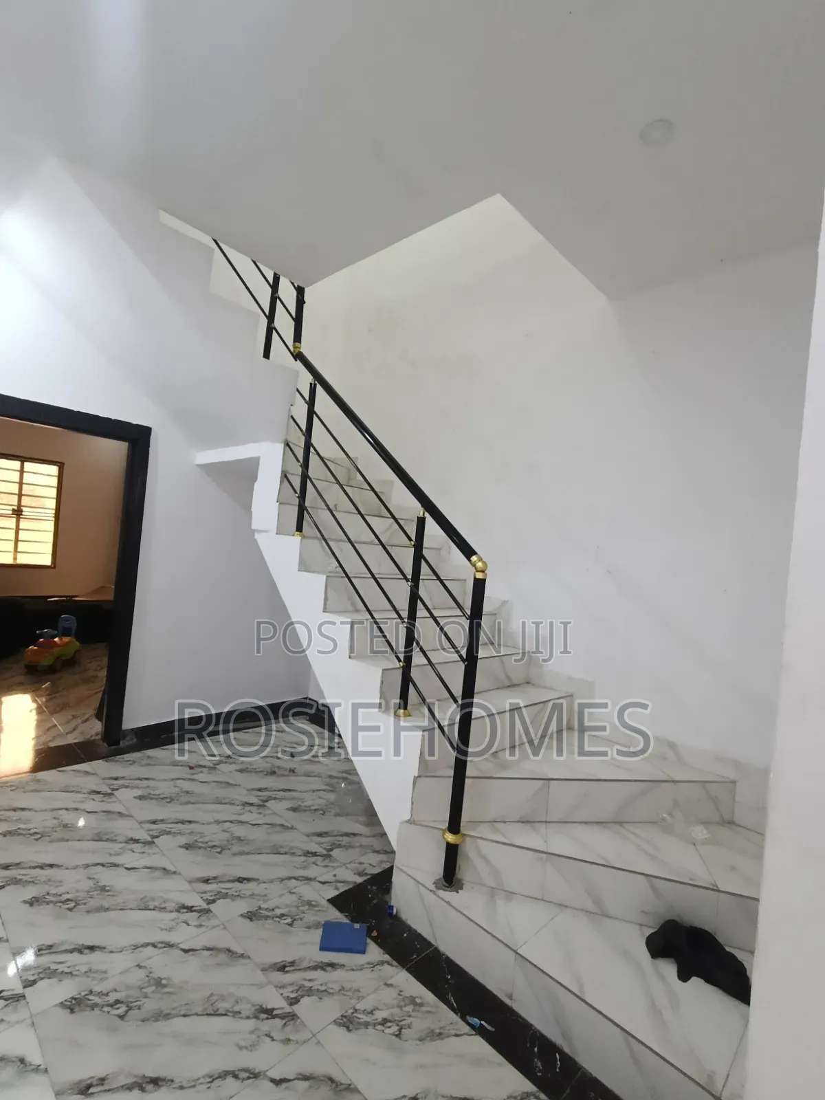 4bdrm Duplex in Lights Estate, Sangotedo for rent