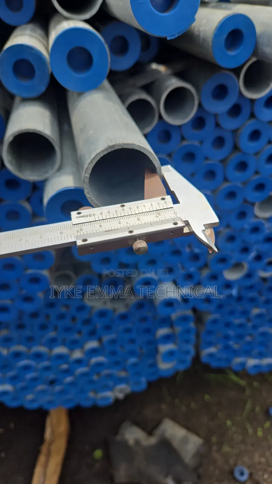 1-1/2" X 4mm X 5.8m Galvanised Steel Scaffold Pipe 5.8mtrs