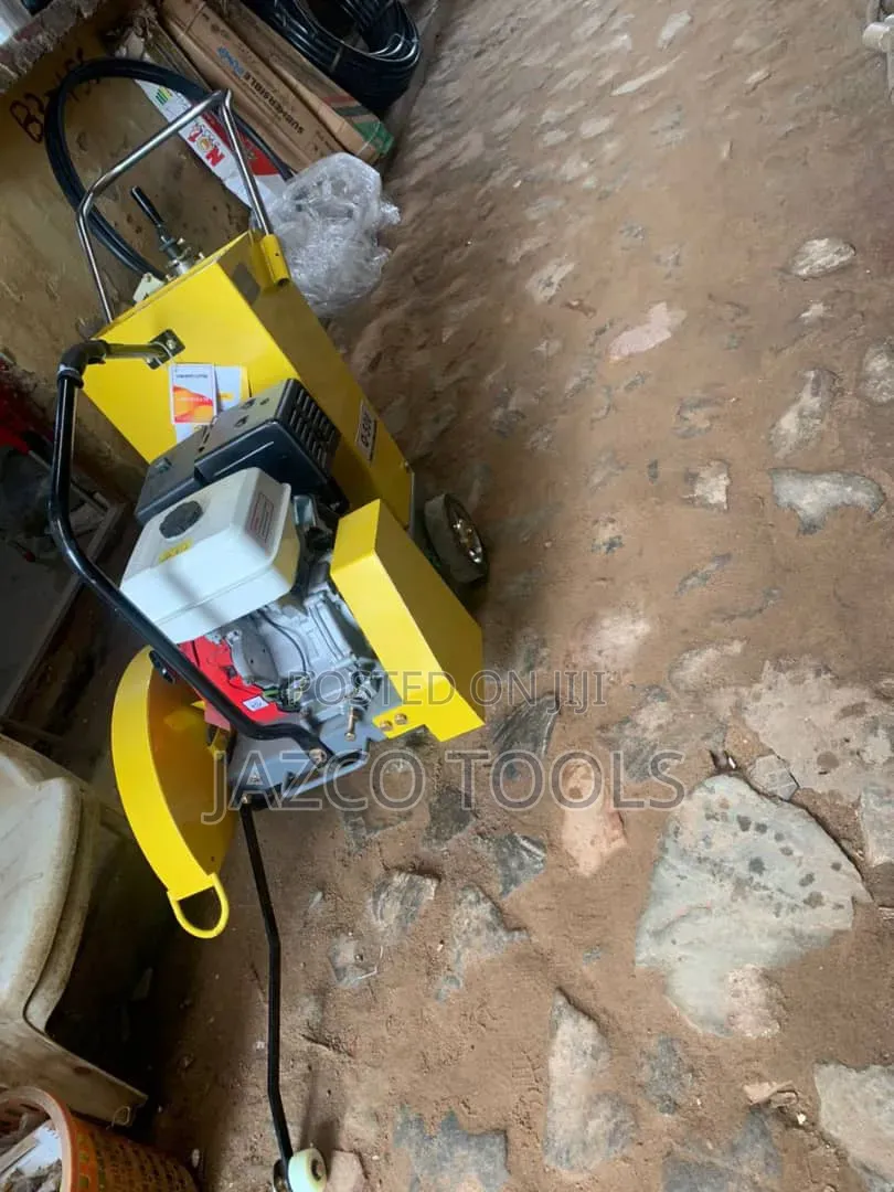 Eponen Q500 Road Cutter – Diesel/Gasoline Concrete Cutting Machine
