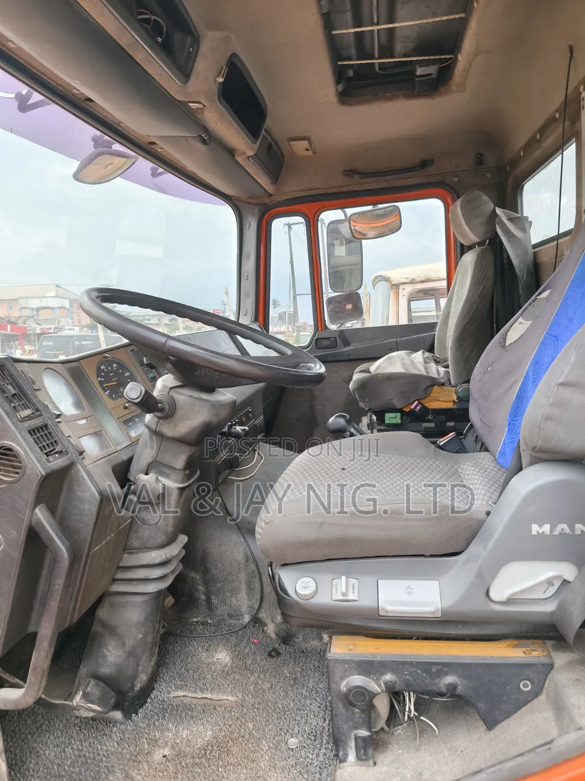 Man Diesel 6 Tyres Cap and Chassis Truck - Foreign Use