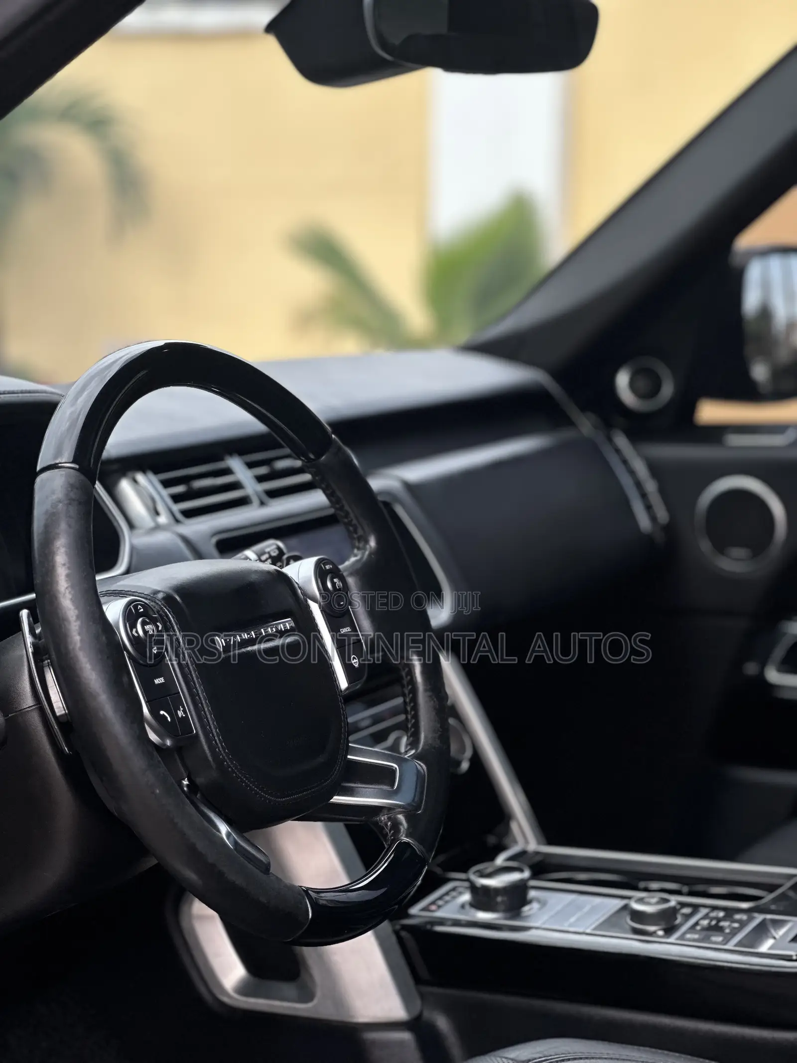 Land Rover Range Rover Vogue 2017 Black