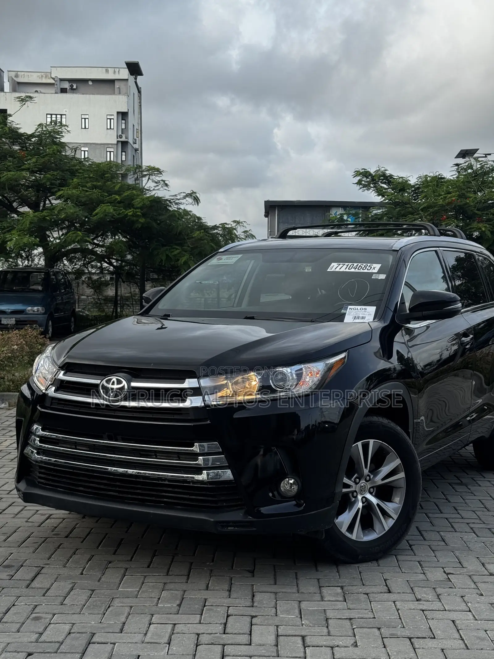Toyota Highlander XLE 4dr SUV AWD (3.5L 6cyl 6A) 2015 Black