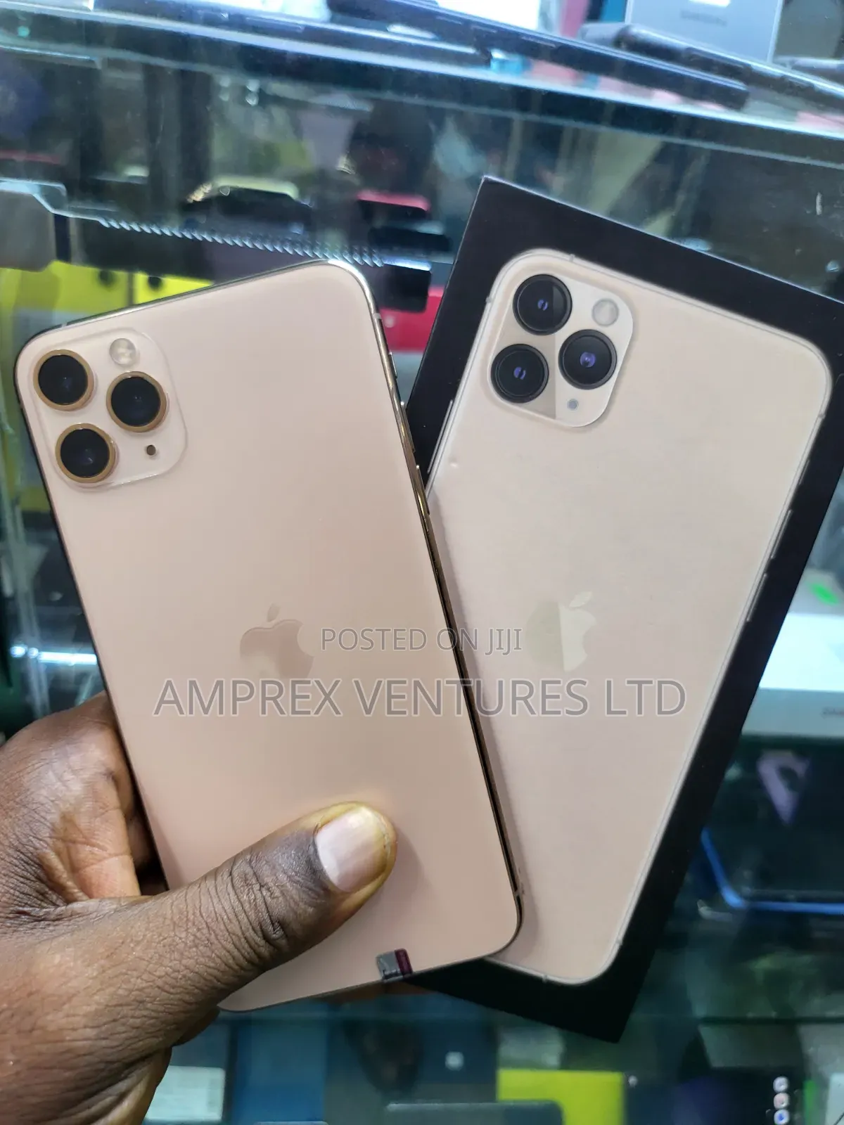New Apple iPhone 11 Pro Max 256 GB Gold