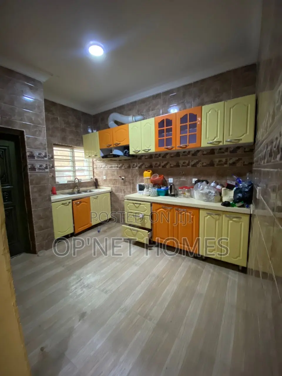 3bdrm Townhouse/Terrace in Lekki for sale