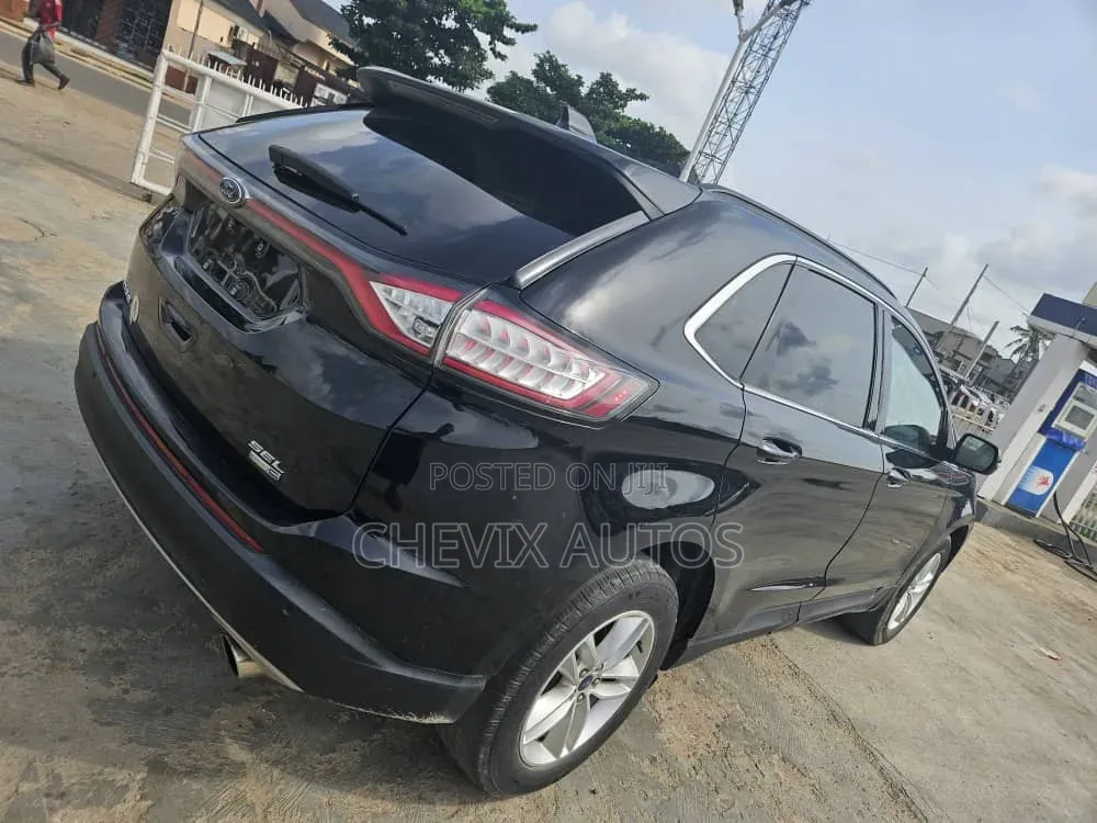 Ford Edge SEL FWD 2018 Black