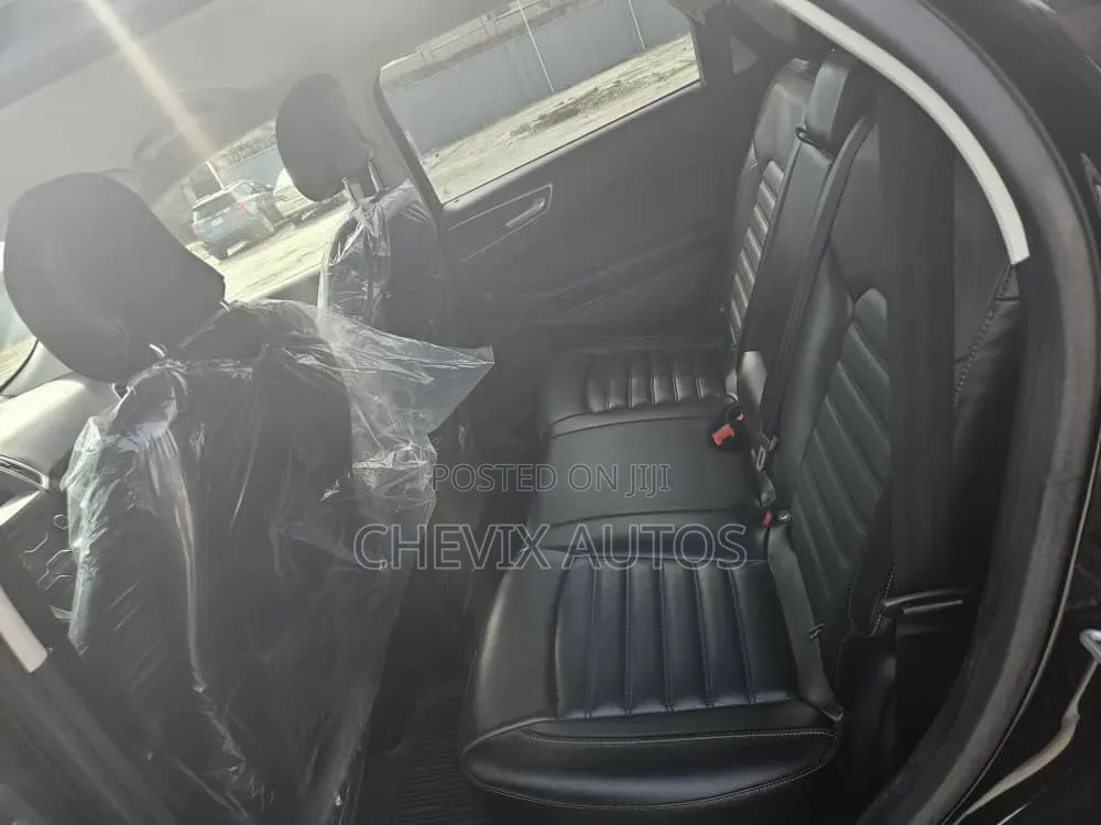 Ford Edge SEL FWD 2018 Black