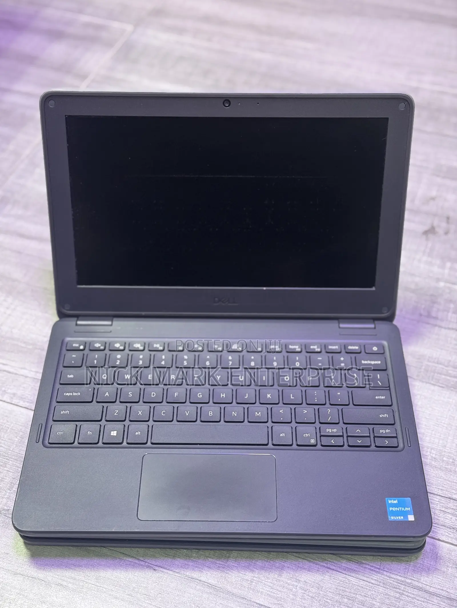 Laptop Dell Latitude 3189 4GB Intel Pentium SSD 60GB