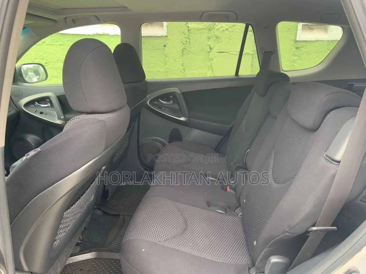 Toyota RAV4 2.5 2010 Silver