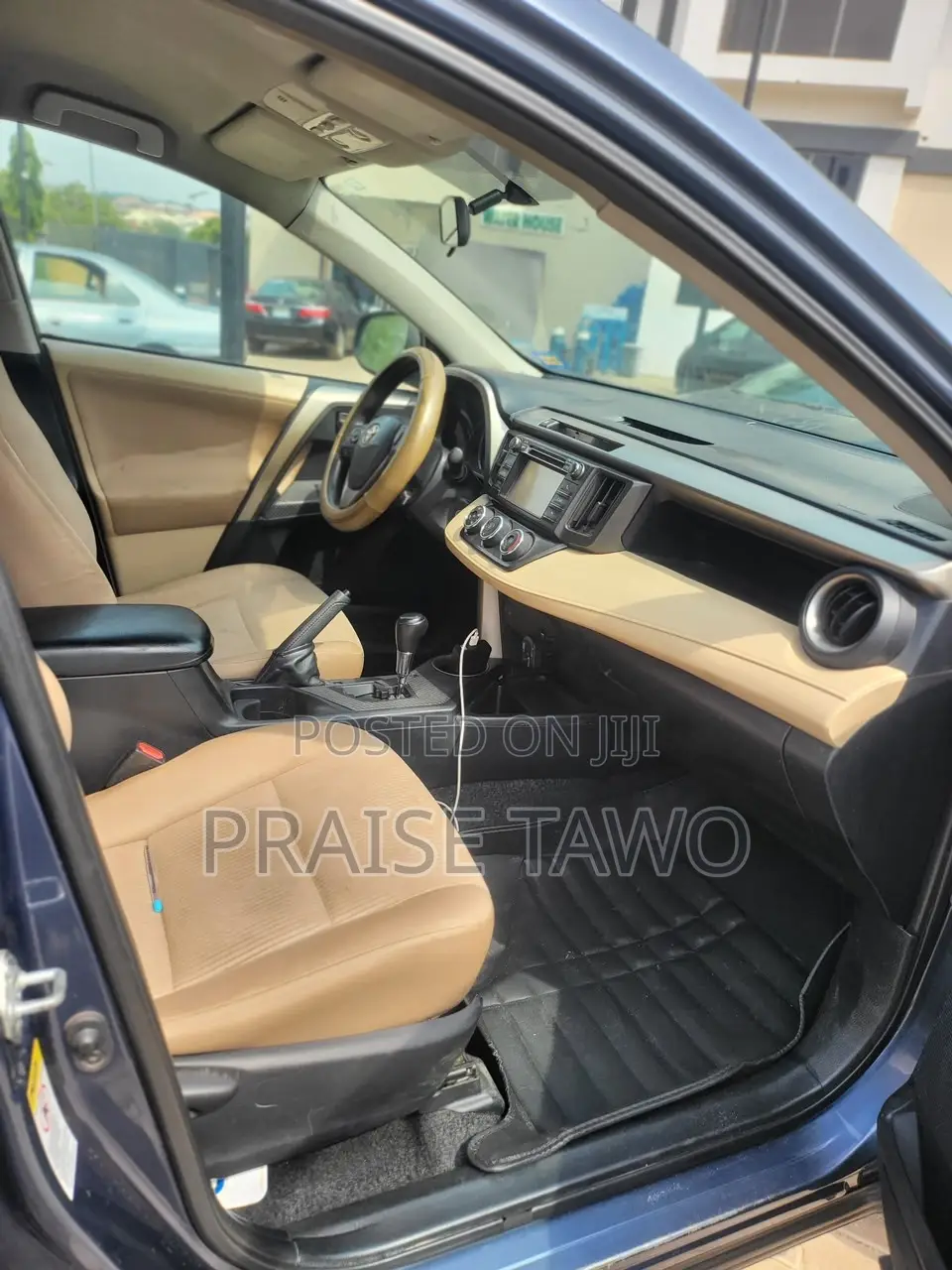 Toyota RAV4 2014 Blue