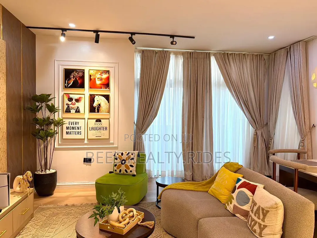 Brand New 1 Bedroom With a Pool, Ps5, Balcony a Washing Machine