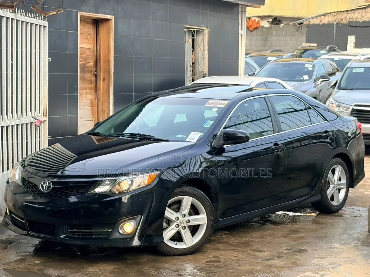 Toyota Camry SE 4dr Sedan w/Prod. End 11/13 (2.5L 4cyl 6A) 2014 Black