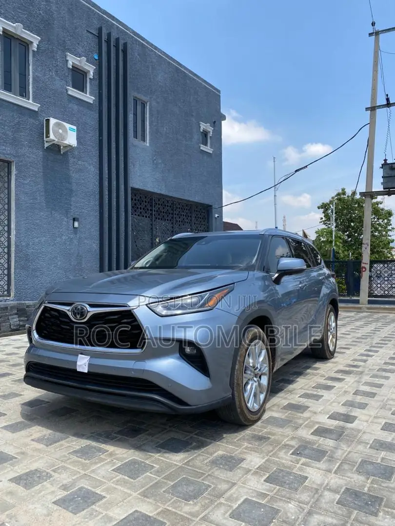 Toyota Highlander 2020 Blue