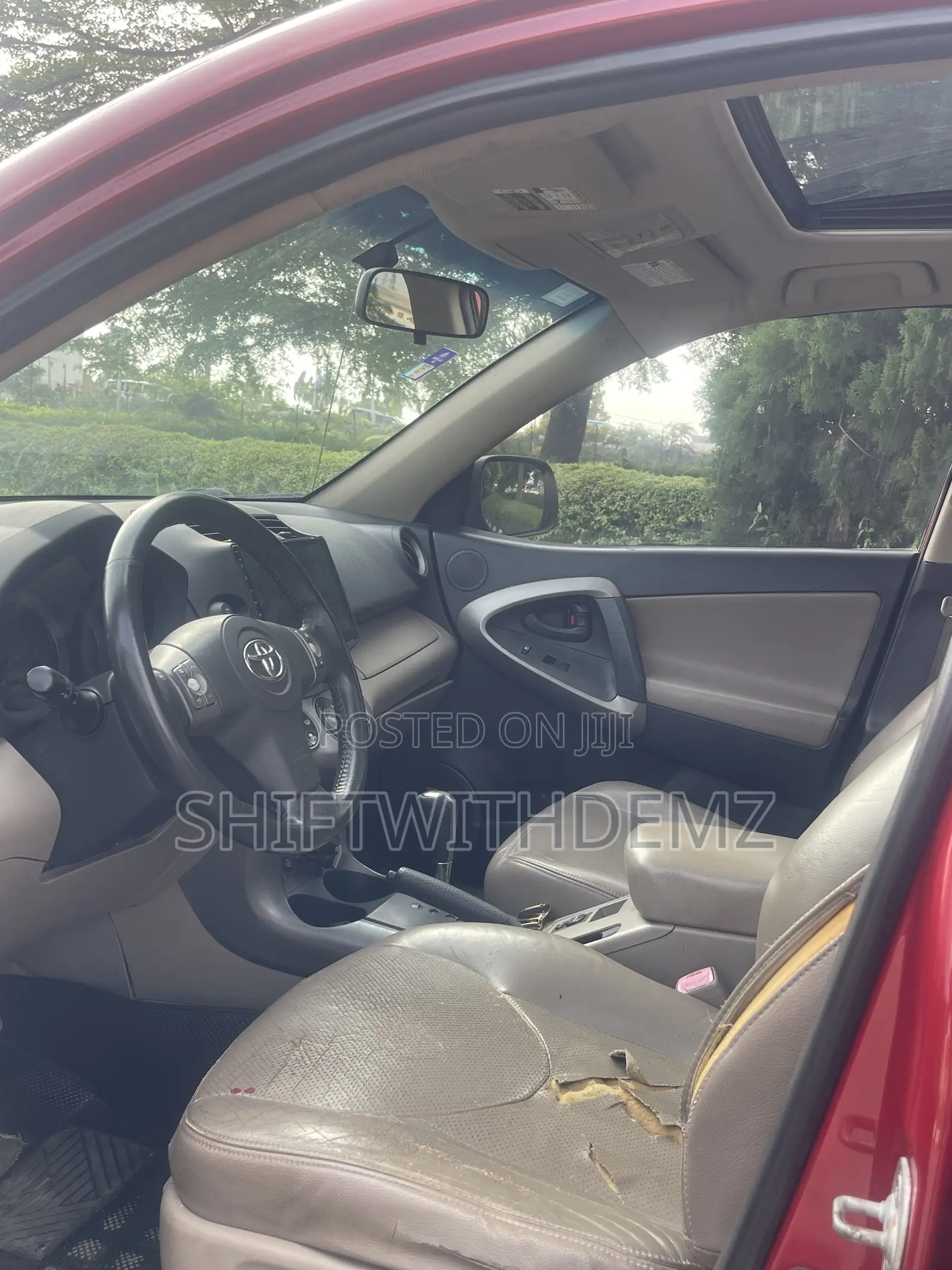Toyota RAV4 2008 Red