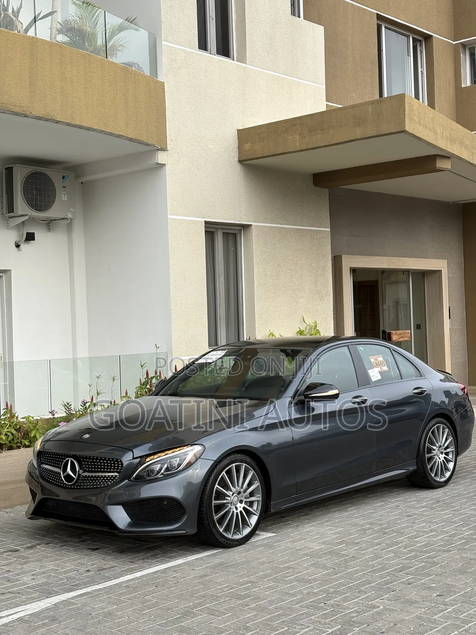Mercedes-Benz C300 Sport 4Matic Sedan AWD (2.0L 4cyll 7A) 2016 Gray