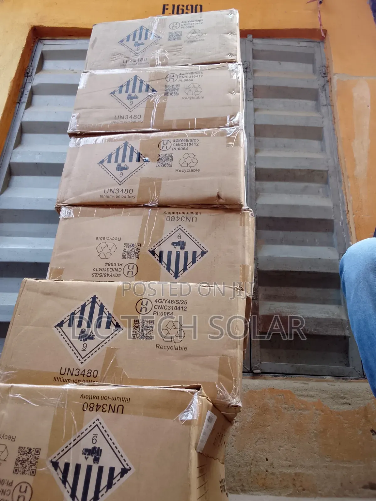 Deye 5 KWH Lithium Battery