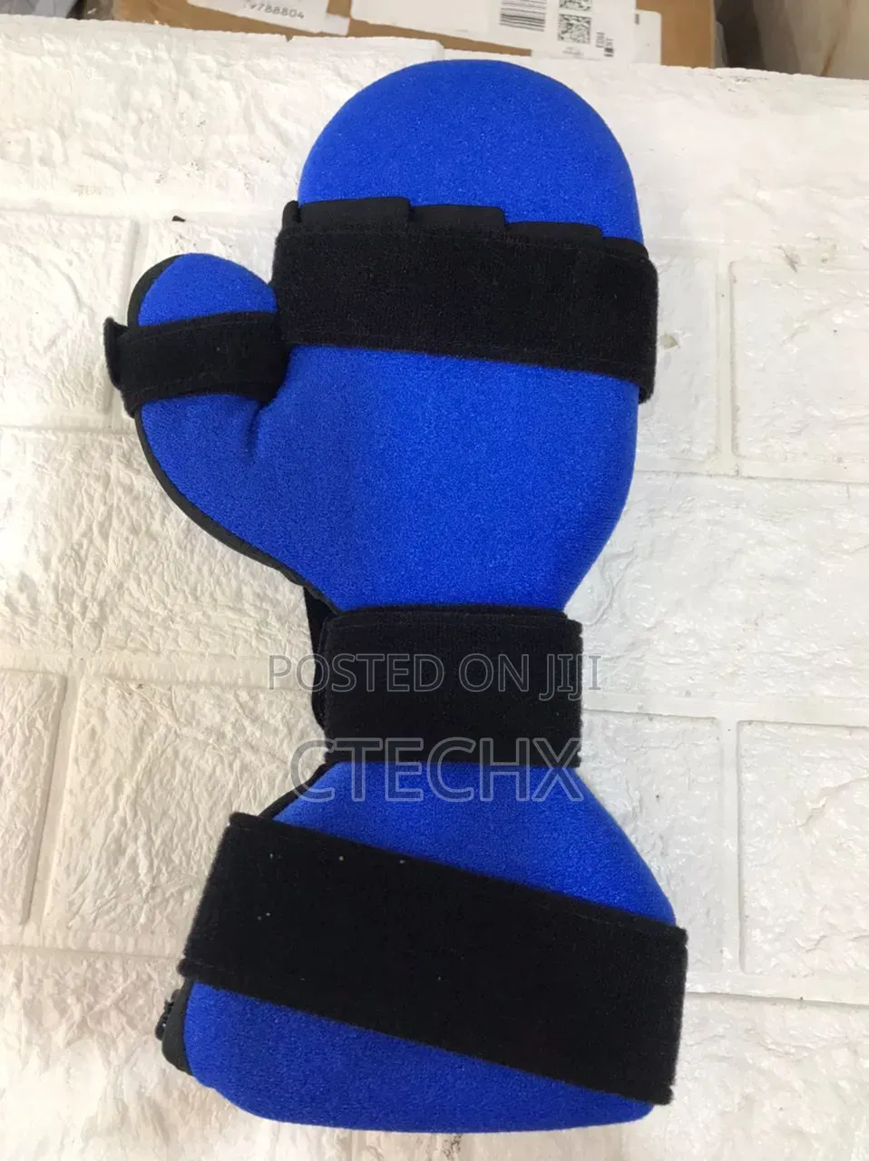Hand Splint Brace With Finger Support Straightening for Left Right