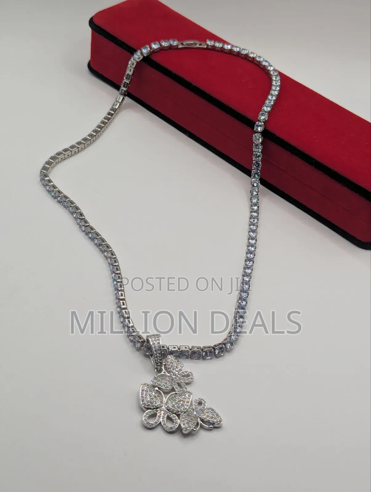 Men's Iced Luxury Necklace N Pendant