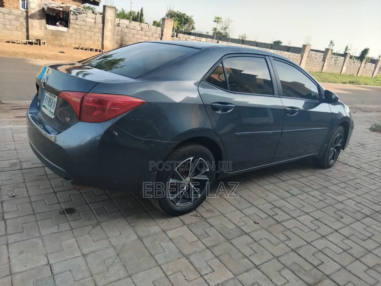 Toyota Corolla 2015 Gray