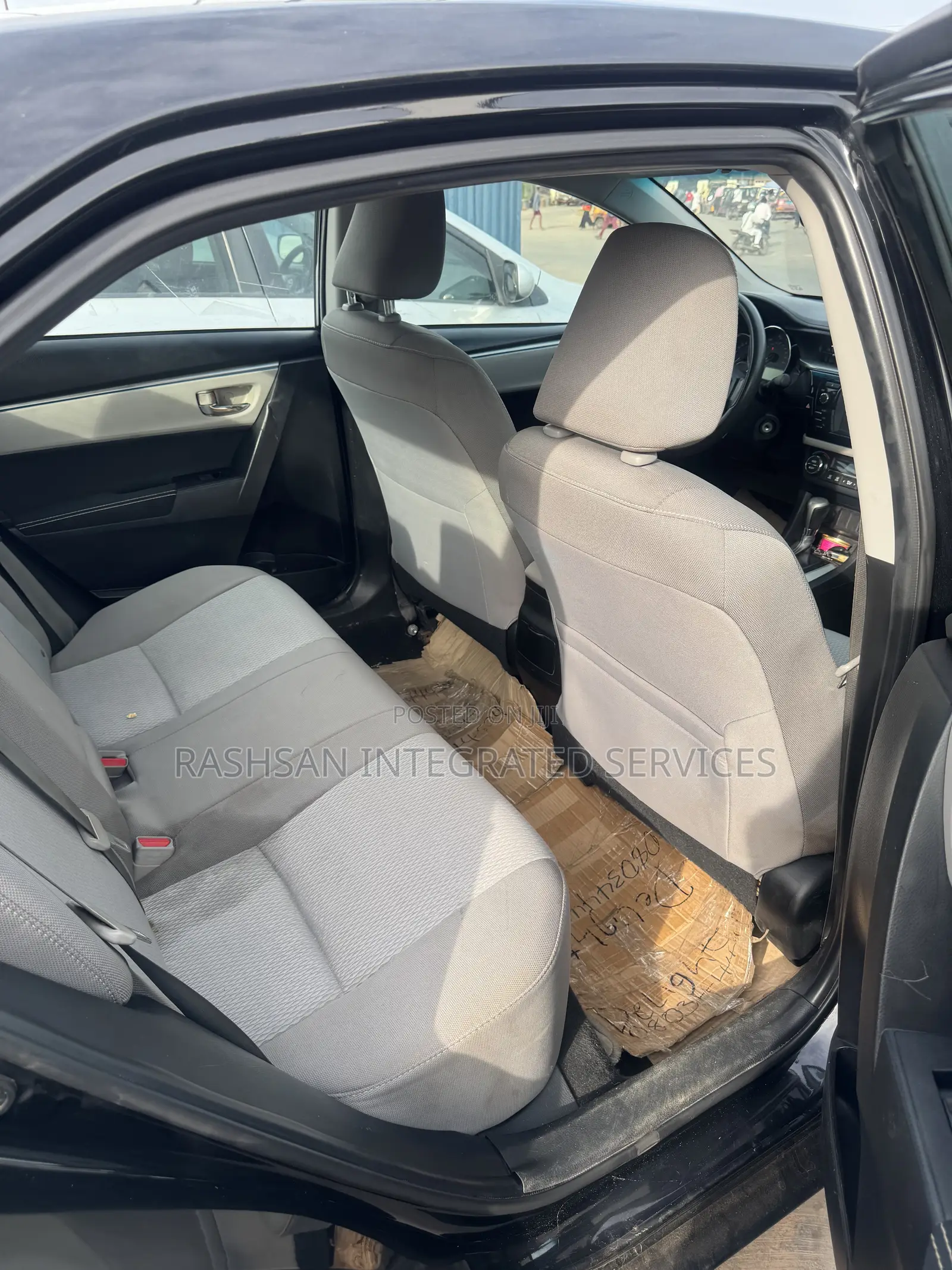 Toyota Corolla 2016 Black