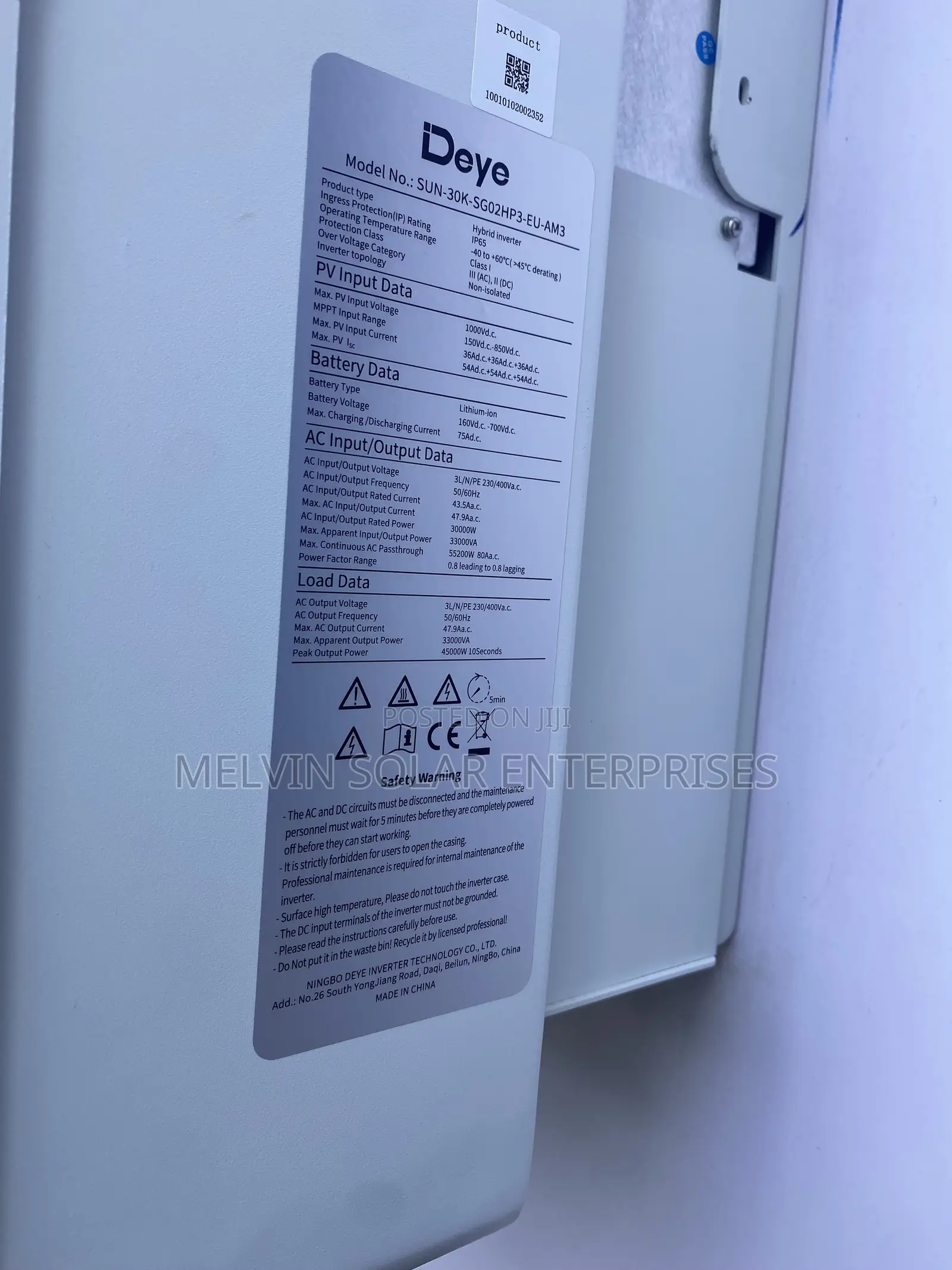 30kw Deye Sun Hybrid 3phase Solar Pure Sine Wave Inverter Available