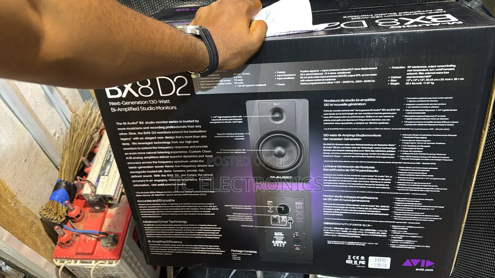 Professional Studio Monitor Speaker M-Audio Bx8d2