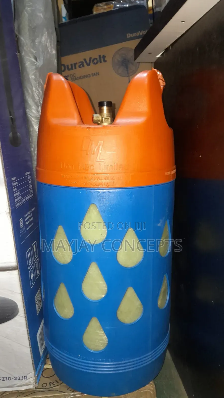12.5kg Donmac Fibre Lightweight Cylinder for Indoor and Outdoor Use