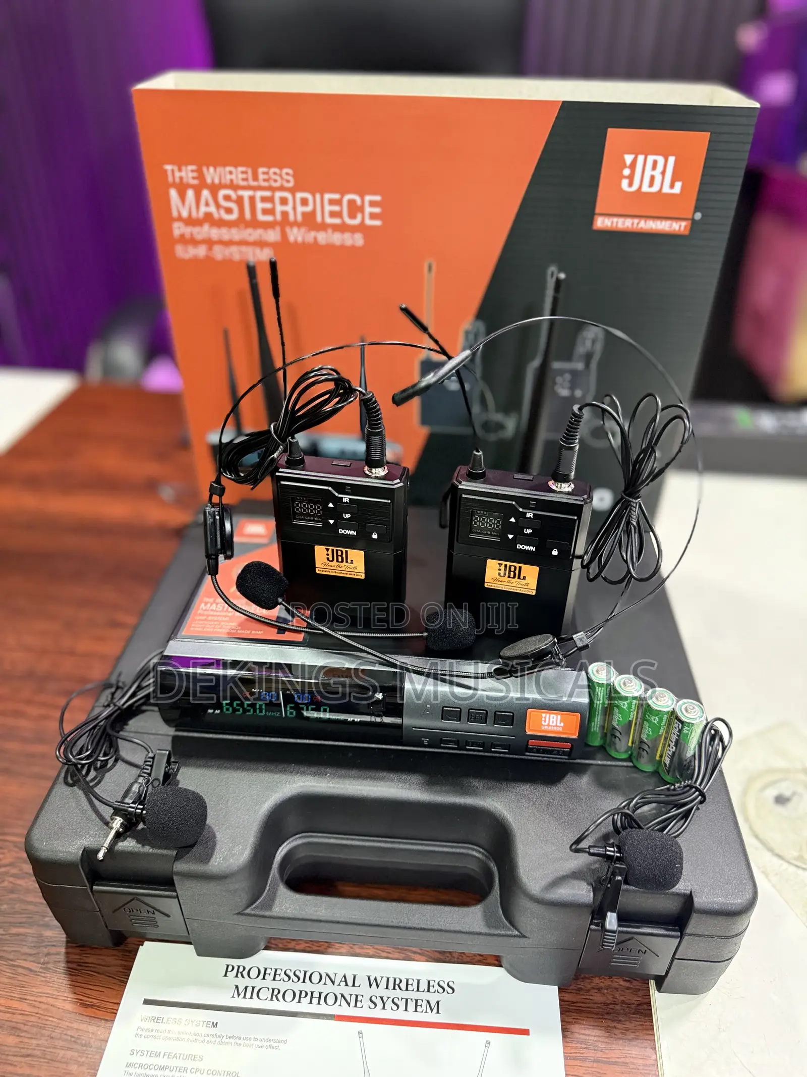 Urx9900 JBL Microphone With Two Headset Microphone Lapel Microphone