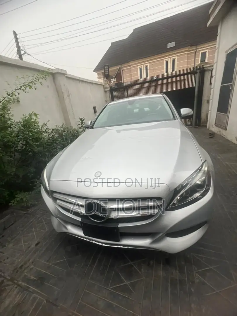 Mercedes-Benz C300 Base 4dr RWD Sedan (2.0L 4cyl 7A) 2015 Silver