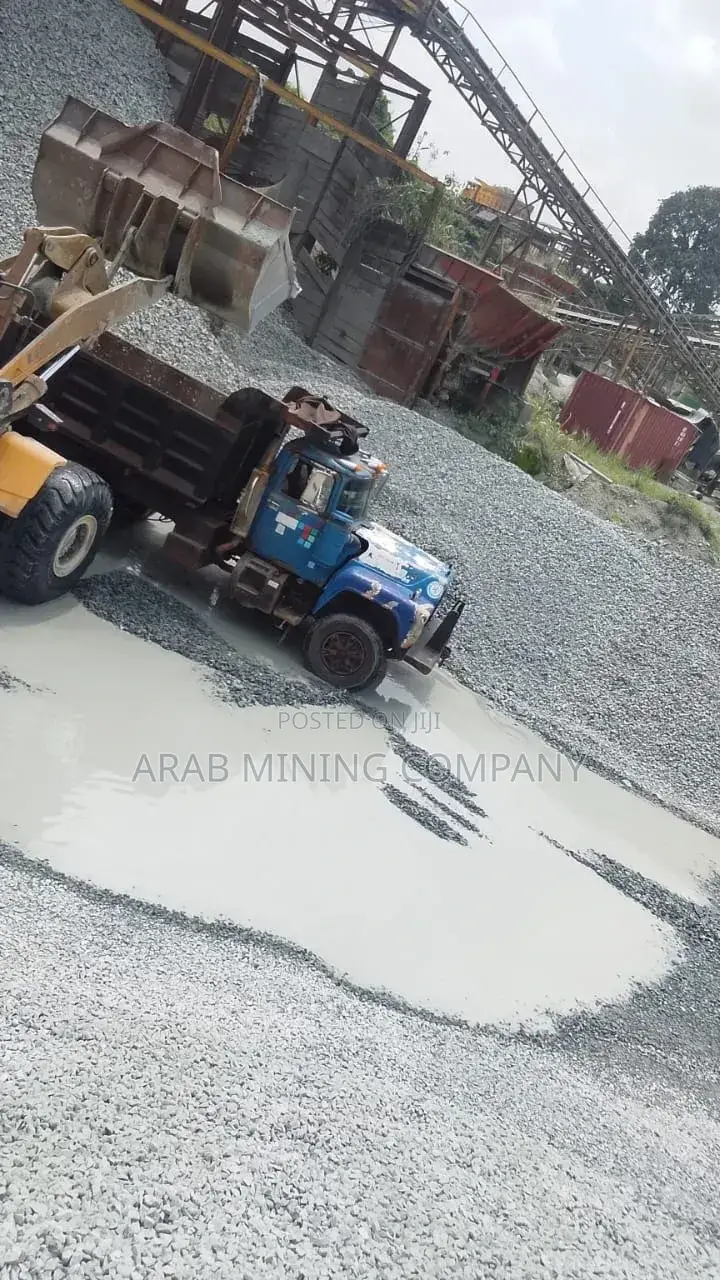 Construction Alliances for Road, Granite and Irons Chipping