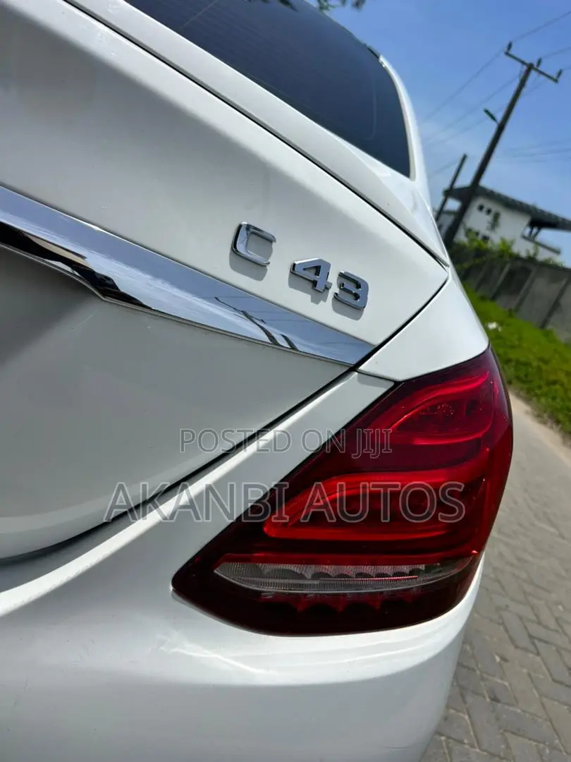 Mercedes-Benz C43 4Matic Sedan AWD (3.0L V6 9AM) 2017 White