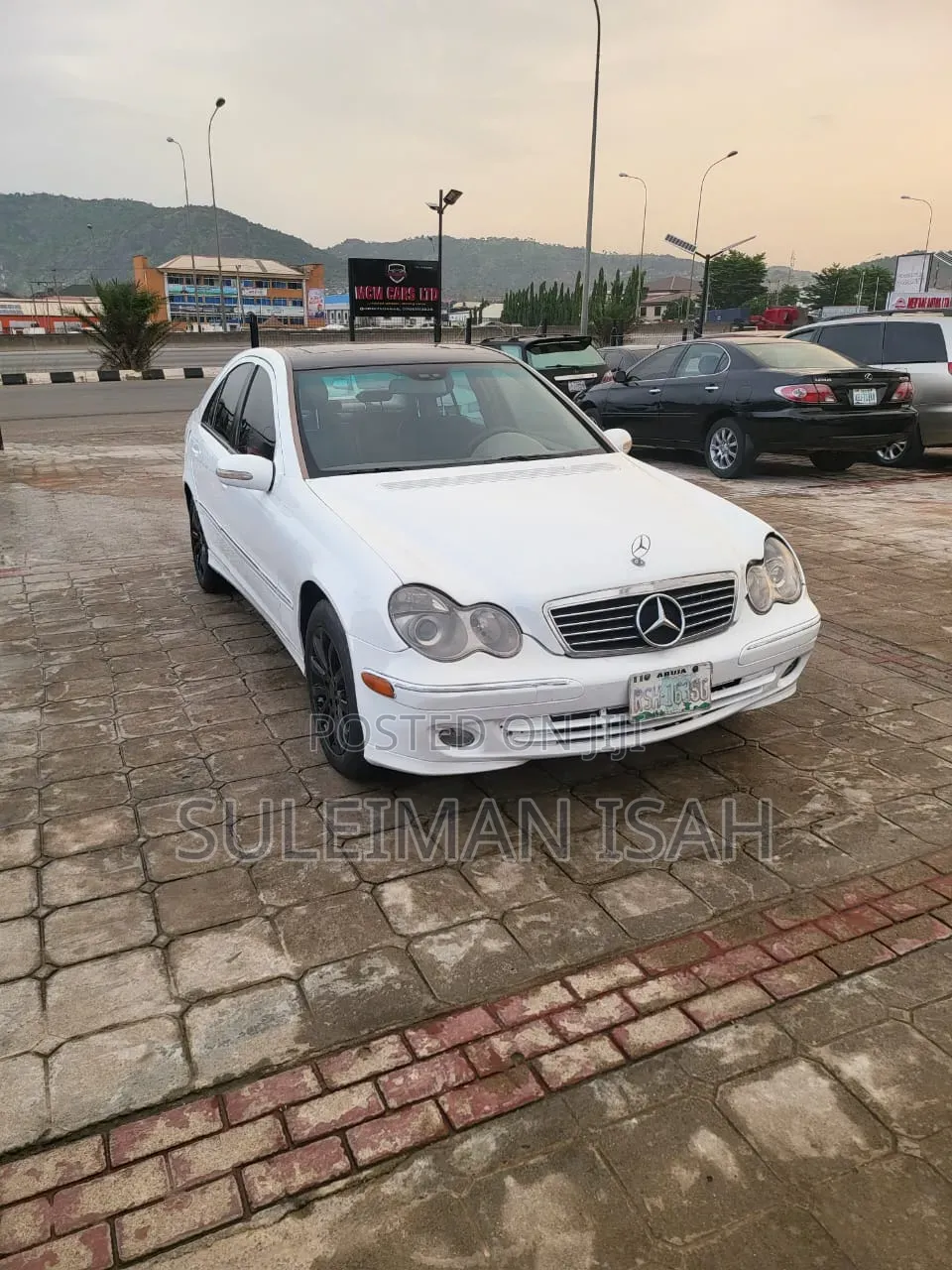 Mercedes-Benz C240 2.6 RWD 2005 White