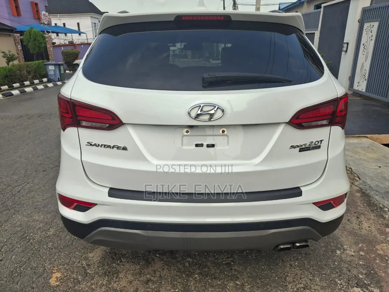 Hyundai Santa Fe SE Ultimate AWD 2017 White