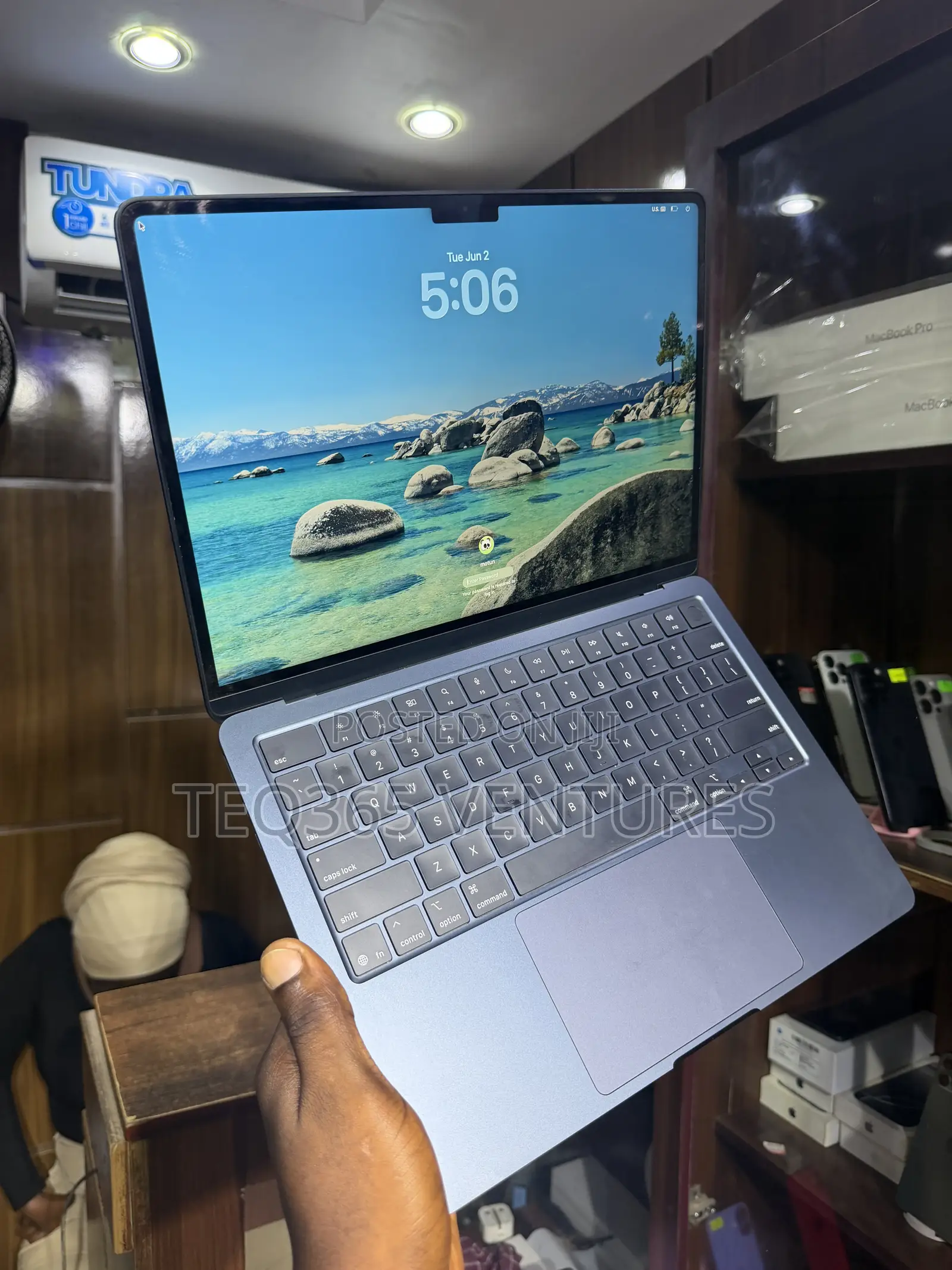 Laptop Apple MacBook Air 2025 M4 16GB Apple M4 SSD 256GB