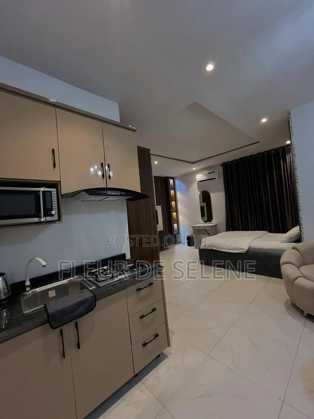 Furnished Studio Apartment in Golden Pearl, Sangotedo for rent