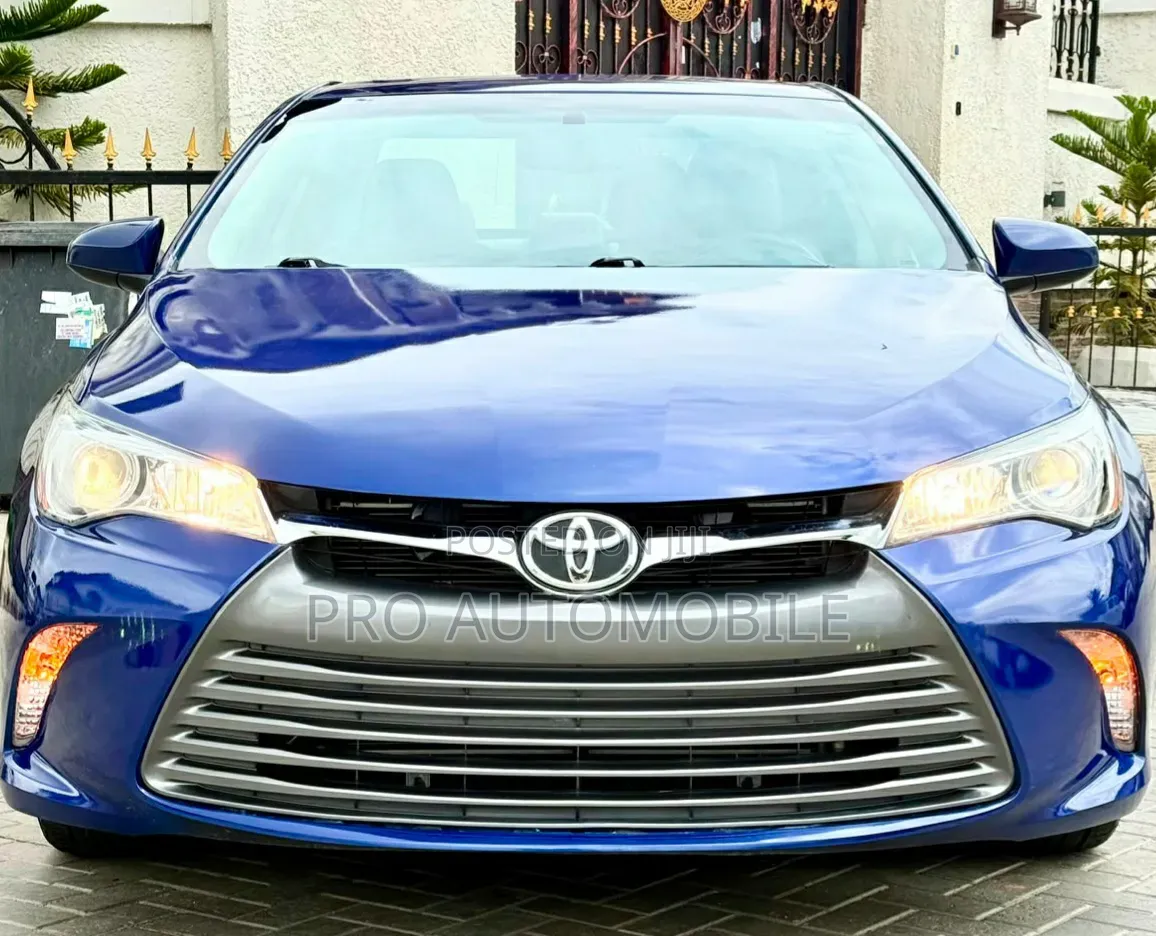 Toyota Camry SE 4dr Sedan (2.5L 4cyl 6A) 2016 Blue