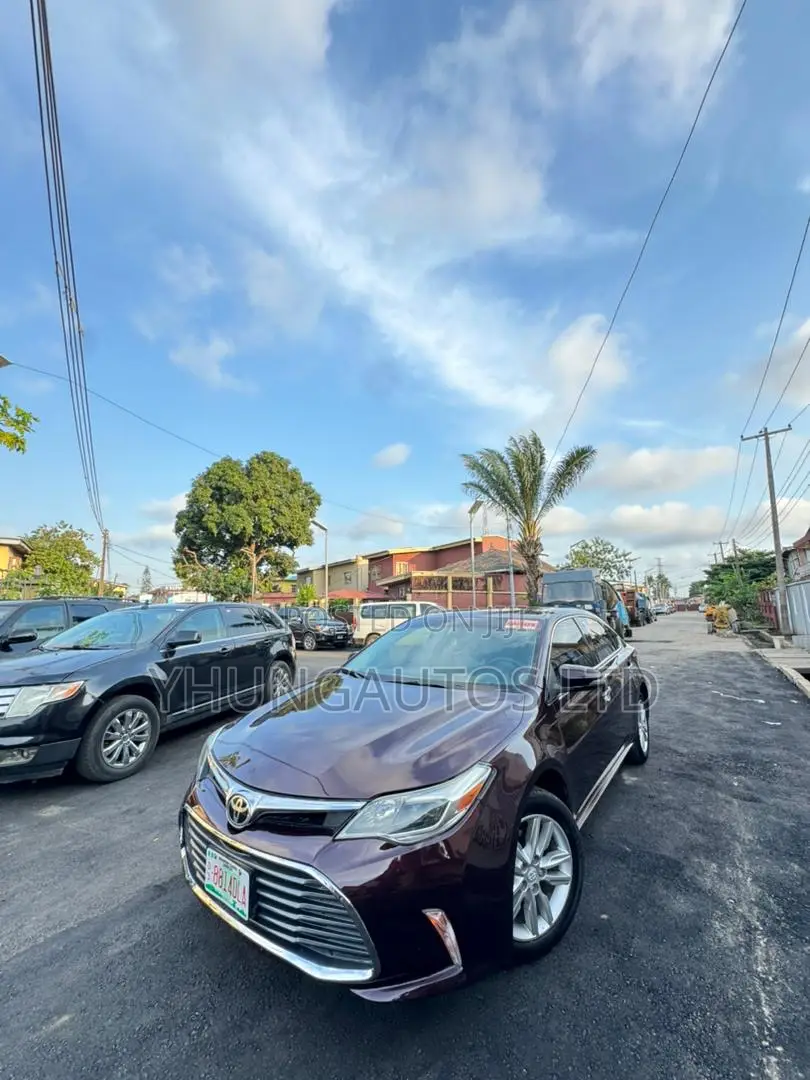 Toyota Avalon XLE Premium 4dr Sedan (3.5L 6cyl 6A) 2015 Burgundy