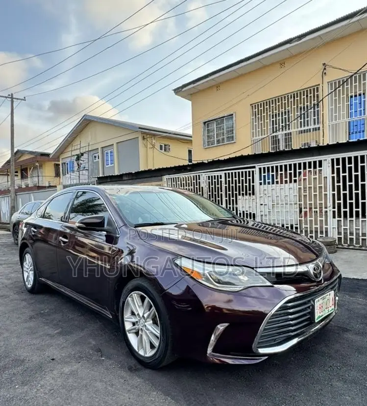 Toyota Avalon XLE Premium 4dr Sedan (3.5L 6cyl 6A) 2015 Burgundy