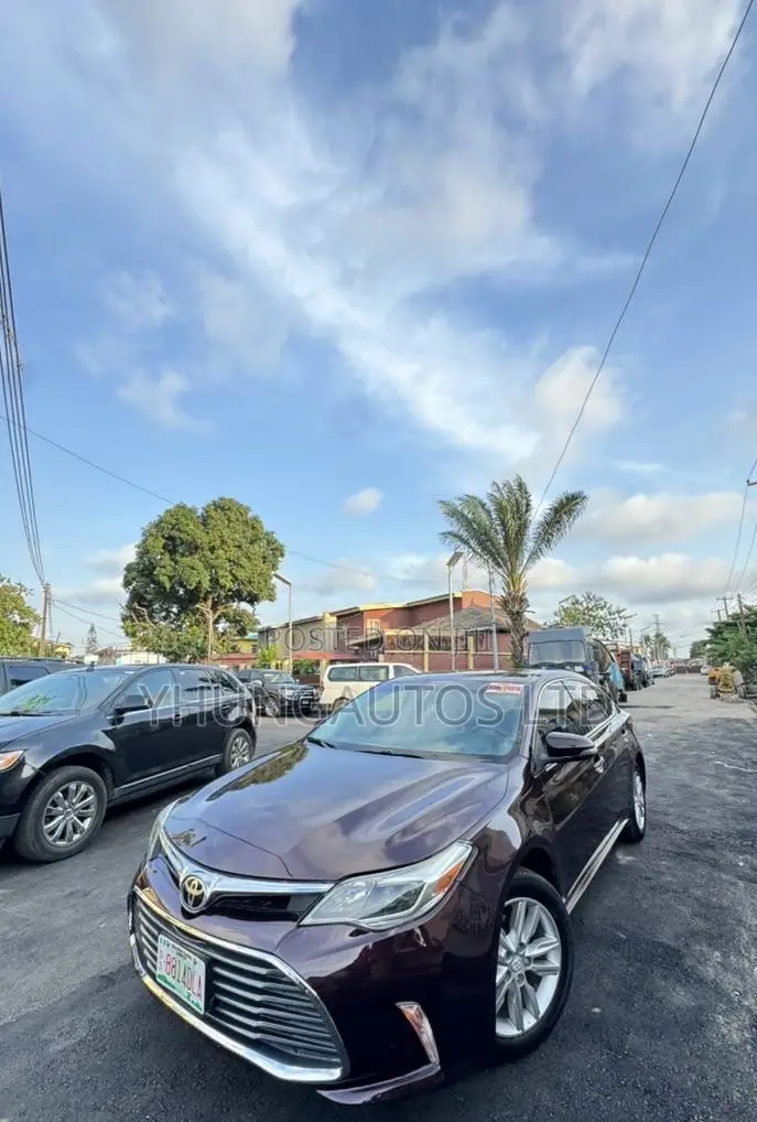 Toyota Avalon XLE Premium 4dr Sedan (3.5L 6cyl 6A) 2015 Burgundy