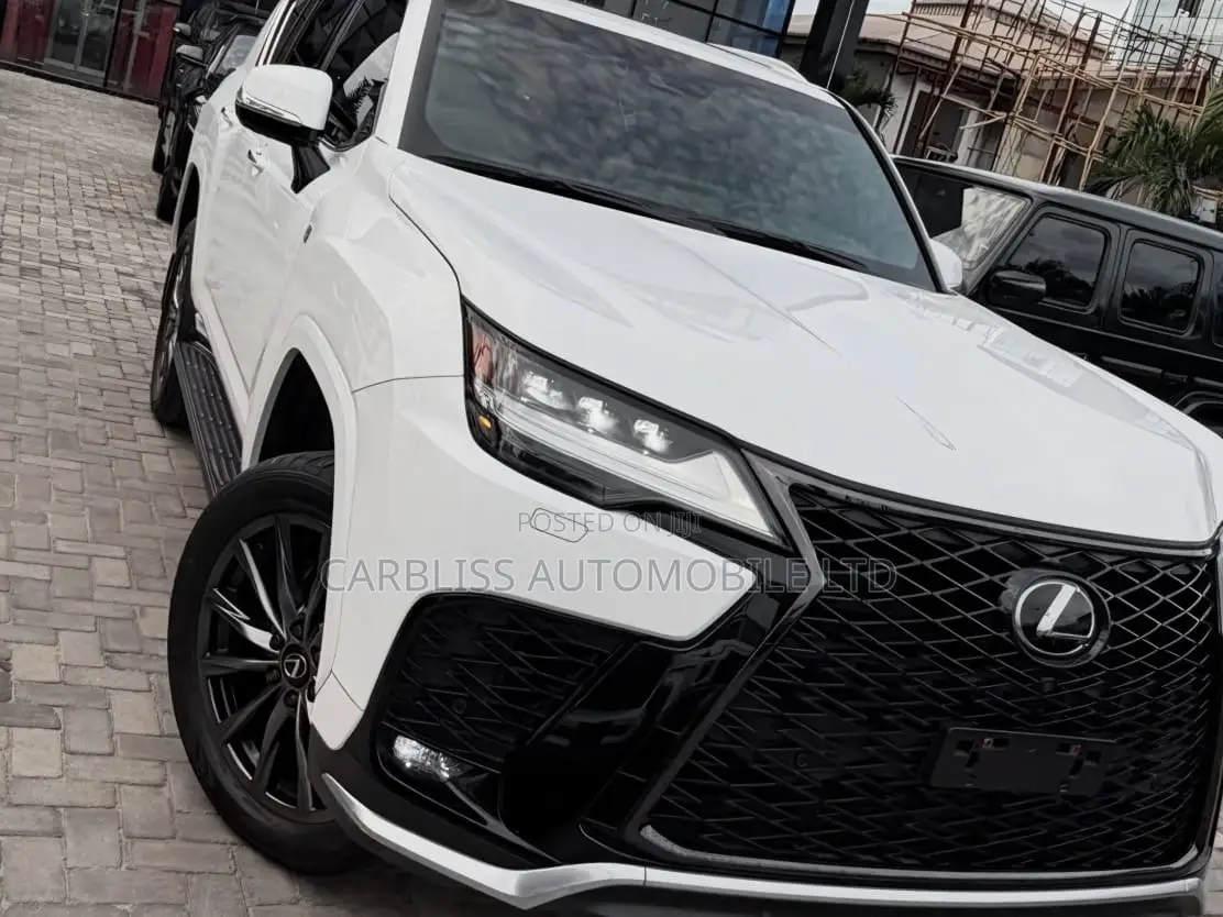 Lexus LX 600 2023 Off white