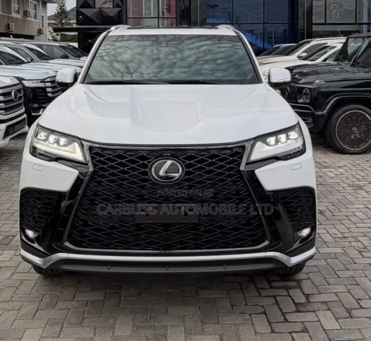 Lexus LX 600 2023 Off white