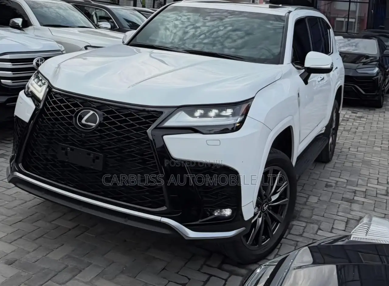 Lexus LX 600 2023 Off white